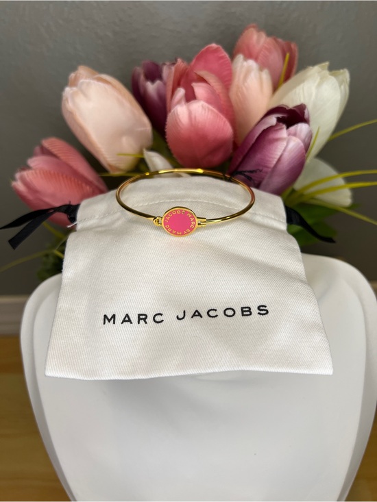 Marc By Marc Jacobs Jewelry - Marc by Marc Jacobs Gold Pink Enamel Disk Bangle